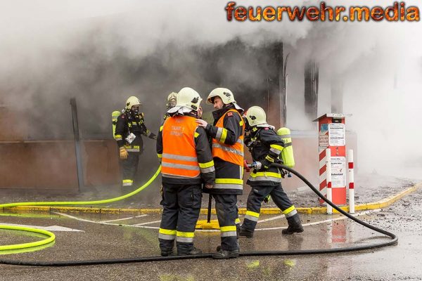 Imbisslokal in Krems-Gneixendorf ausgebrannt