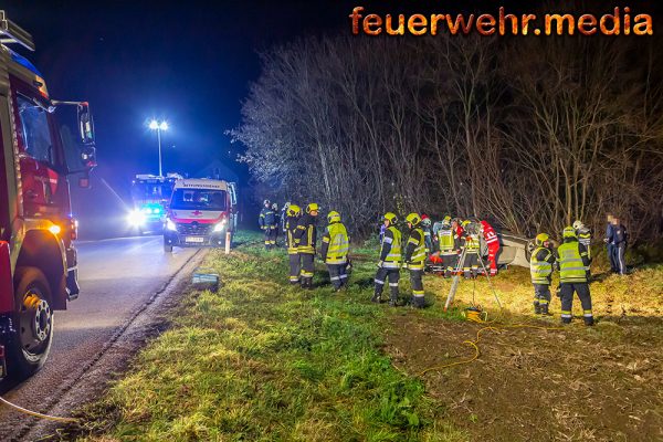 Ein Verletzter nach Pkw-Überschlag in Zeiselberg