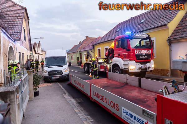 B34 nach Unfall in Zöbing kurz gesperrt