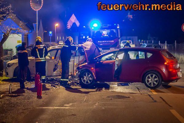 Drei Verletzte bei Unfall in Imbach