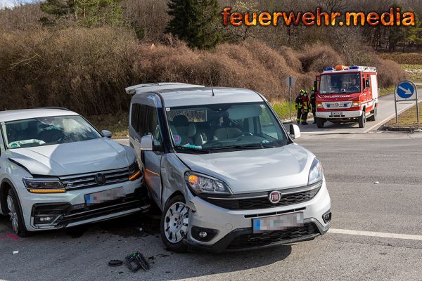 Kollision zweier Pkw am Göttweiger Berg