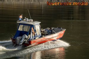 Vermeintlicher Paragleiterabsturz in die Donau