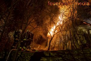 Schwieriger Dachstuhlbrand in Weißenkirchen
