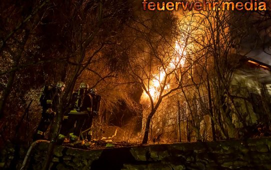 Schwieriger Dachstuhlbrand in Weißenkirchen
