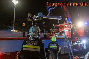 Kollision von zwei Fahrzeugen auf der Langenloiser Zwettler Straße