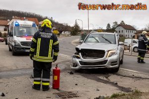 Kollision zweier Fahrzeuge in Paudorf – Eine Person verletzt