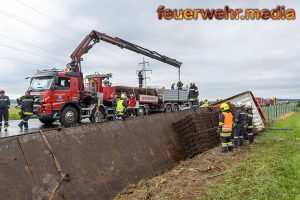 Stundenlanger Einsatz nach Lkw-Unfall auf der B37