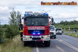 Feuerwehr Palt rückt aus um eine Ölspur zu entfernen