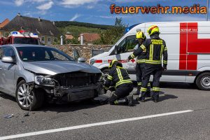 Beim Einbiegen in die B3 einen Pkw übersehen