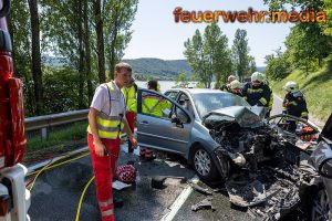 Schwerer Verkehrsunfall auf B3 forderte ein Menschenleben