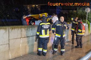 Rollstuhlfahrer vom Uferbereich des Kremsflusses gerettet