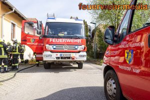 Mikrowellenherd löst Brand aus – Vier Feuerwehren im Einsatz