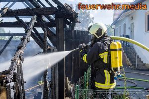 Scheunenbrand in Maria Langegg: Schneller Einsatz verhindert Ausbreitung