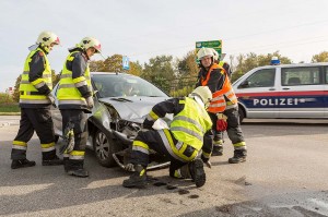 Erheblicher Sachschaden bei Unfall in der Hofrat Erben Straße