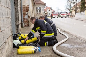 Acht Feuerwehren bei Brand in Walkersdorf im Einsatz