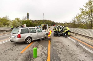 Verkehrsunfall im Bereich der Brückenbaustelle der B37 in Lengenfeld