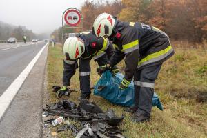 Frontalzusammenstoß zweier Pkw auf der B37