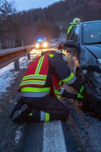 Vier Fahrzeuge bei einem Unfall auf der B37 beteiligt