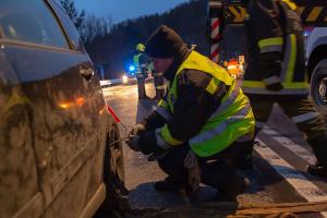 Vier Fahrzeuge bei einem Unfall auf der B37 beteiligt