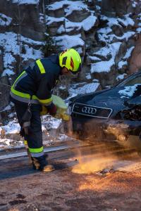 Vier Fahrzeuge bei einem Unfall auf der B37 beteiligt