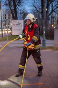 Drei Verletzte nach Unfall mit zwei Fahrzeugen auf der Ringstraße