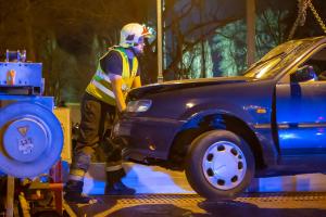 Drei Verletzte nach Unfall mit zwei Fahrzeugen auf der Ringstraße