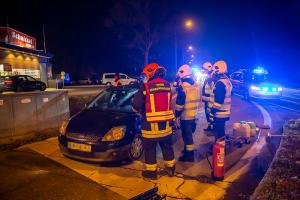 Wendemanöver auf der B37 führt wieder zu einem Unfall