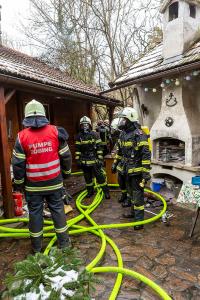 Mehrere Feuerwehren bei Dachstuhlbrand in Reith im Einsatz