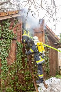 Mehrere Feuerwehren bei Dachstuhlbrand in Reith im Einsatz