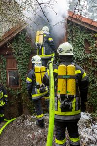 Mehrere Feuerwehren bei Dachstuhlbrand in Reith im Einsatz