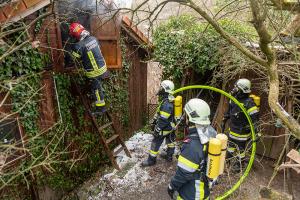 Mehrere Feuerwehren bei Dachstuhlbrand in Reith im Einsatz