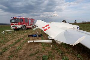 Segelflugzeug bei einer Außenlandung verunglückt