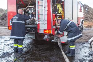 Langwieriger Einsatz beim Brand eines Komposthaufens