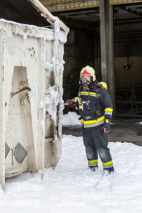 Container in einem Kremser Gewerbebetrieb in Brand geraten