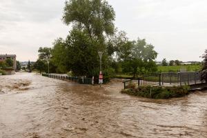 Schweres Unwetter über Göttweig - Mehrere KHD-Züge im Einsatz