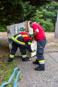 Schweres Unwetter über Göttweig - Mehrere KHD-Züge im Einsatz