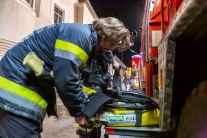 Hocher Sachschaden bei Zimmerbrand in Senftenberg