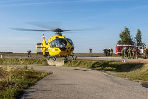 Schwerer Unfall auf der B37 - Pkw prallt gegen einen Lkw