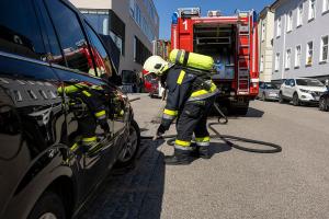 Rauchentwicklung bei Pkw nach Motorschaden