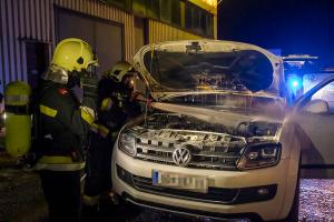 Pkw-Brand durch Fahrzeuglenker gelöschtDr. Franz Wilhelm Straße 2lklklk