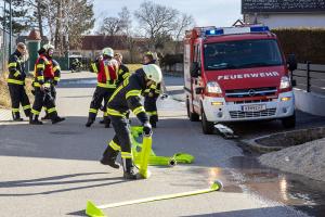 Elektrogerät im Keller in Brand geraten