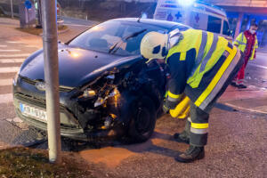 Fahrzeugbergung am frühen Montagmorgen