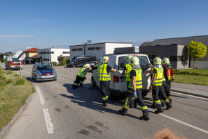 Kreuzungunfall in Gneixendorf - mehrere Verletzte