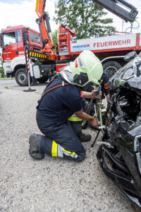 Kreuzungsunfall in Langenlois - Zwei Fahrzeuge schwer beschädigt