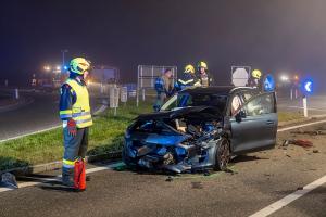 Unfall auf der Reitterner Kreuzung der B37 - Fünf Verletzte