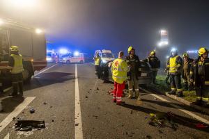 Unfall auf der Reitterner Kreuzung der B37 - Fünf Verletzte