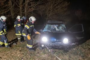 Ein Verletzter nach Fahrzeugüberschlag auf der L109