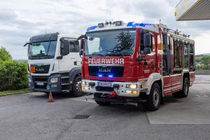 Technischer Defekt - Treibstoff beim Abfüllen aus einem Tankwagen ausgetreten