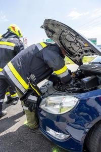 Kreuzungsunfall auf der L7073 in Theiss