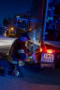 Mopedfahrer nach Sturz auf der Langenloiser Straße verletzt